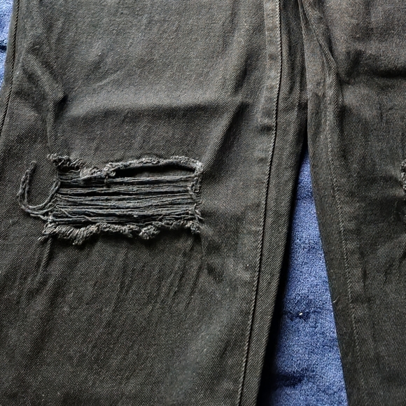 NWT women's black distressed denim bootcut - Picture 4 of 5